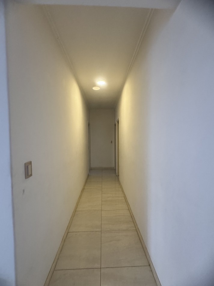 VENTA DEPARTAMENTO 3 AMB CON ESCRITORIO Y 2 ESPACIOS DE COCHERA PLAZA COLON