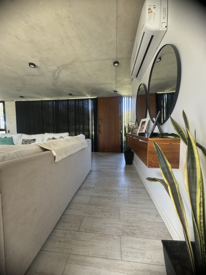 EXCELENTE CASA EN VENTA CON PISCINA EN ARENAS DEL SUR