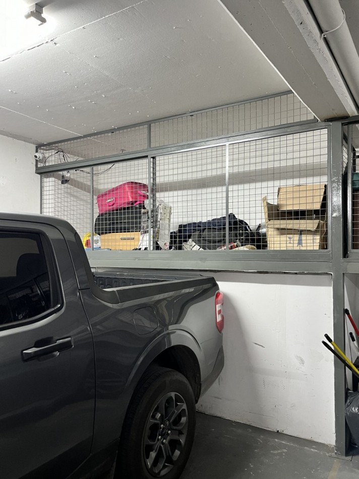 VENTA IMPORTANTE PISO 4 AMBIENTES CON COCHERA DE 160 MTS2 EN LO MEJOR DE PLAZA MITRE