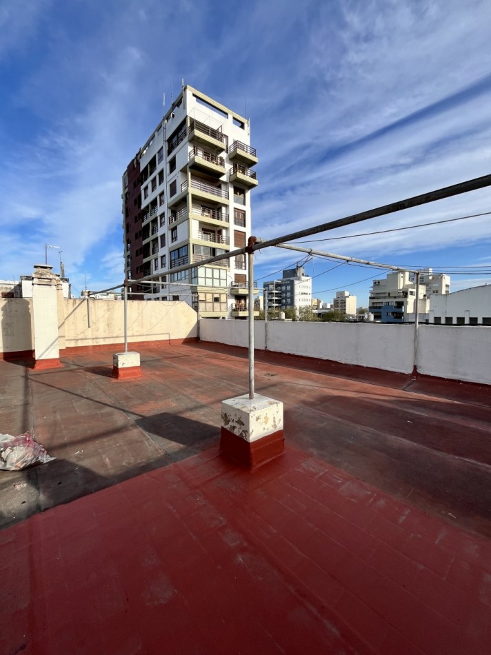 VENTA DEPARTAMENTO 3 AMBIENTES RCICLADO CON COCHERA EN PLAZA MITRE