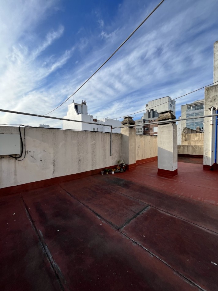 VENTA DEPARTAMENTO 3 AMBIENTES RCICLADO CON COCHERA EN PLAZA MITRE
