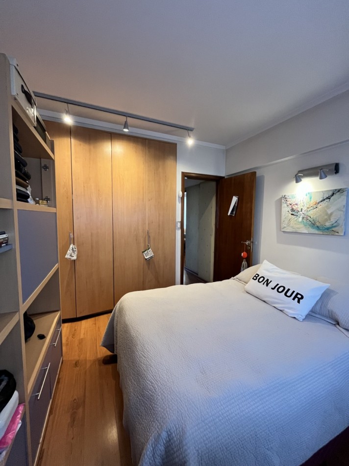 VENTA DEPARTAMENTO 3 AMBIENTES RCICLADO CON COCHERA EN PLAZA MITRE