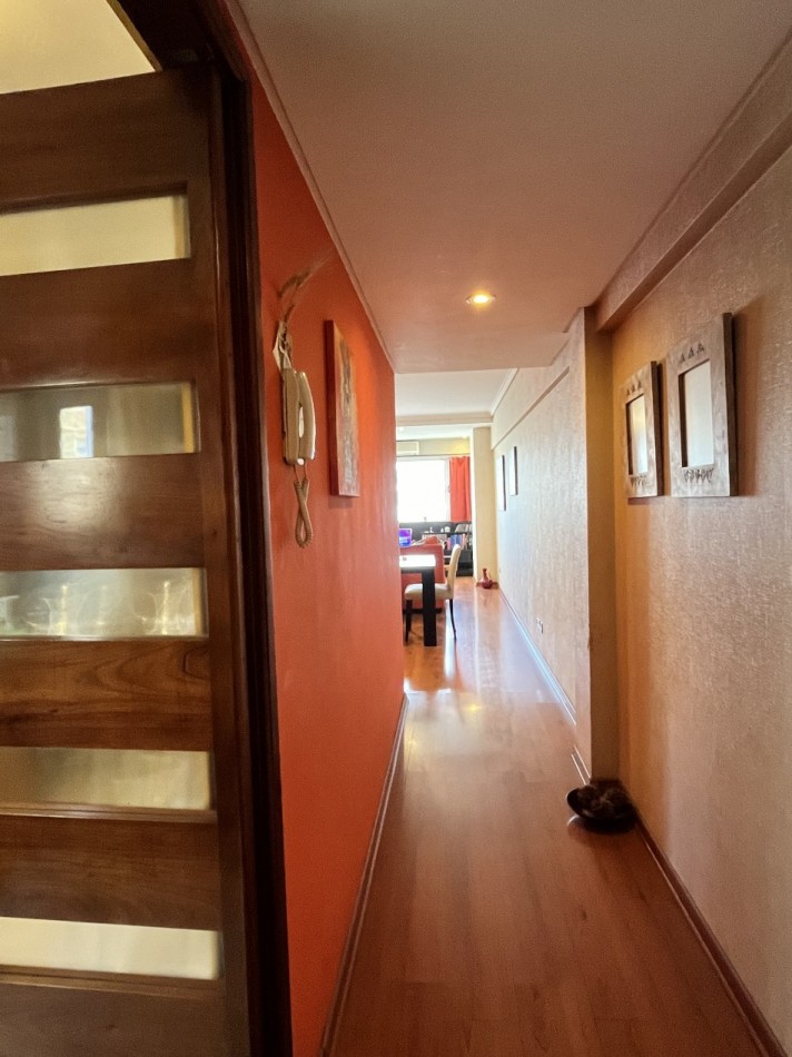 VENTA DEPARTAMENTO 3 AMBIENTES RCICLADO CON COCHERA EN PLAZA MITRE