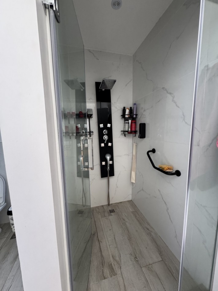CASA EN VENTA CON PISCINA EN RUMENCO JOVEN