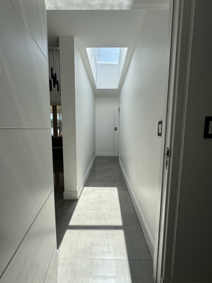 CASA EN VENTA CON PISCINA EN RUMENCO JOVEN