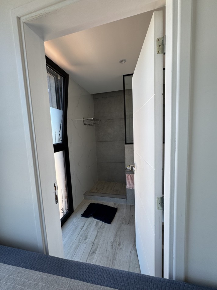 CASA EN VENTA CON PISCINA EN RUMENCO JOVEN