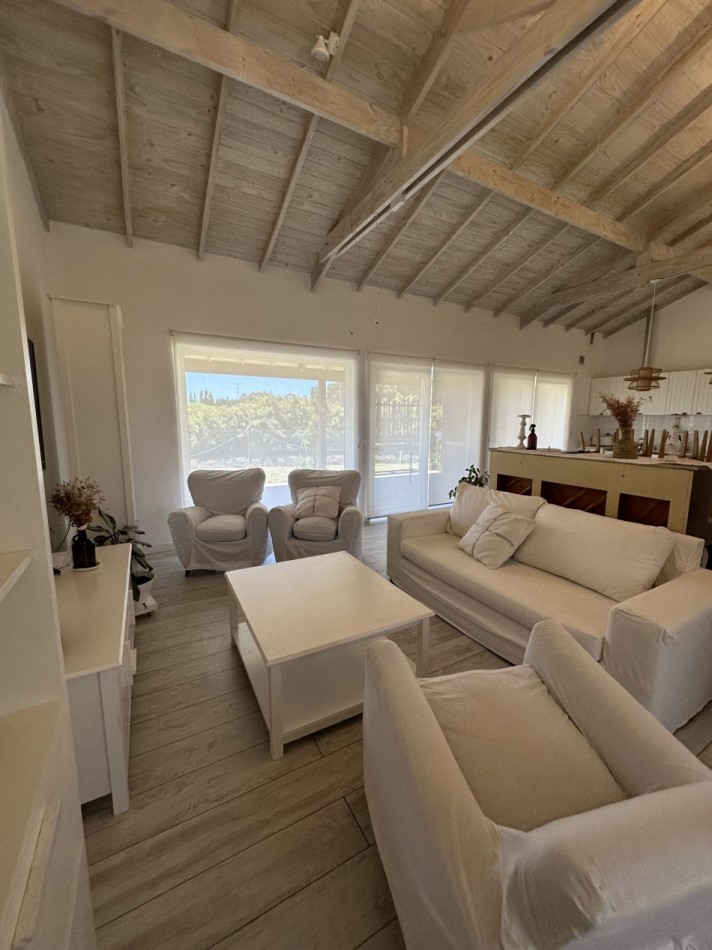 CASA CON PILETA EN ALQUILER TEMPORADA VERANO