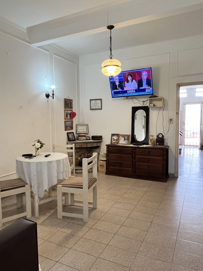 VENTA PH AL FRENTE CON PATIO DE 3 AMBIENTES EN ZONA SAN JUAN