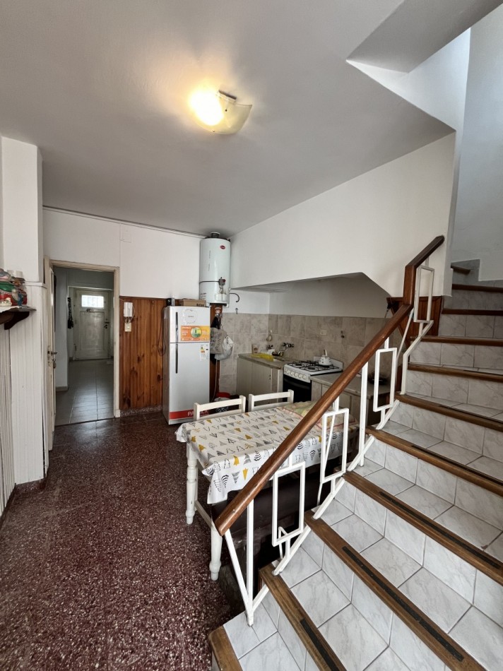 VENTA PH AL FRENTE CON PATIO DE 3 AMBIENTES EN ZONA SAN JUAN
