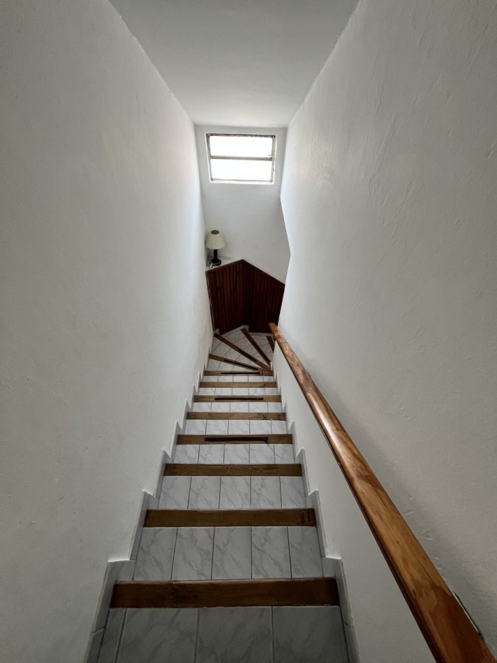 VENTA PH AL FRENTE CON PATIO DE 3 AMBIENTES EN ZONA SAN JUAN