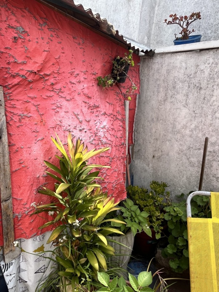 VENTA PH AL FRENTE CON PATIO DE 3 AMBIENTES EN ZONA SAN JUAN