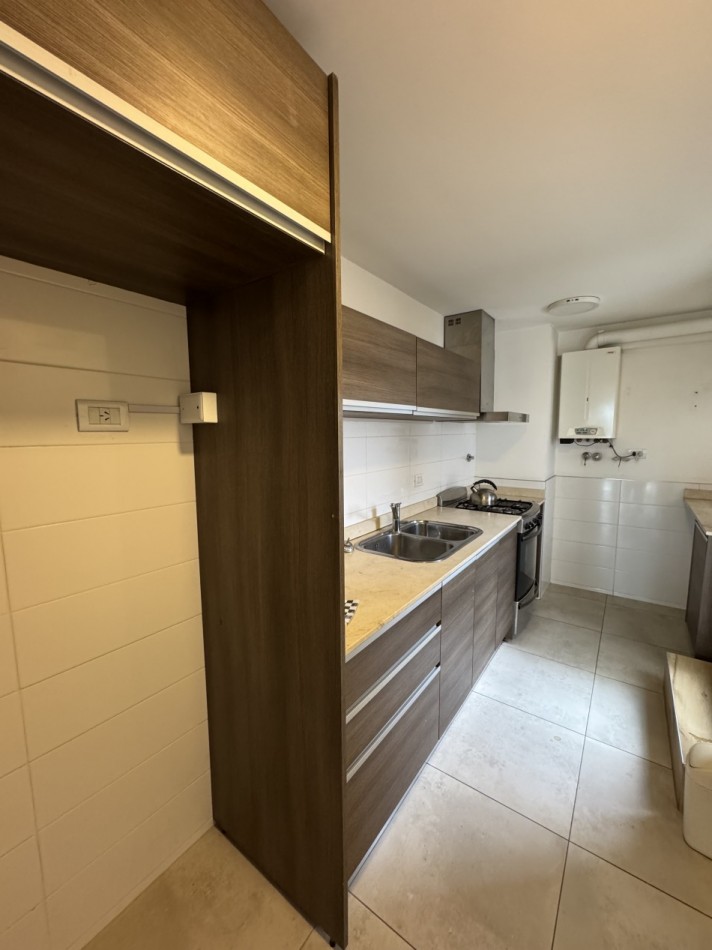 VENTA EXCELENTE DEPTO 3 AMB CON TERRAZA PRIVADA