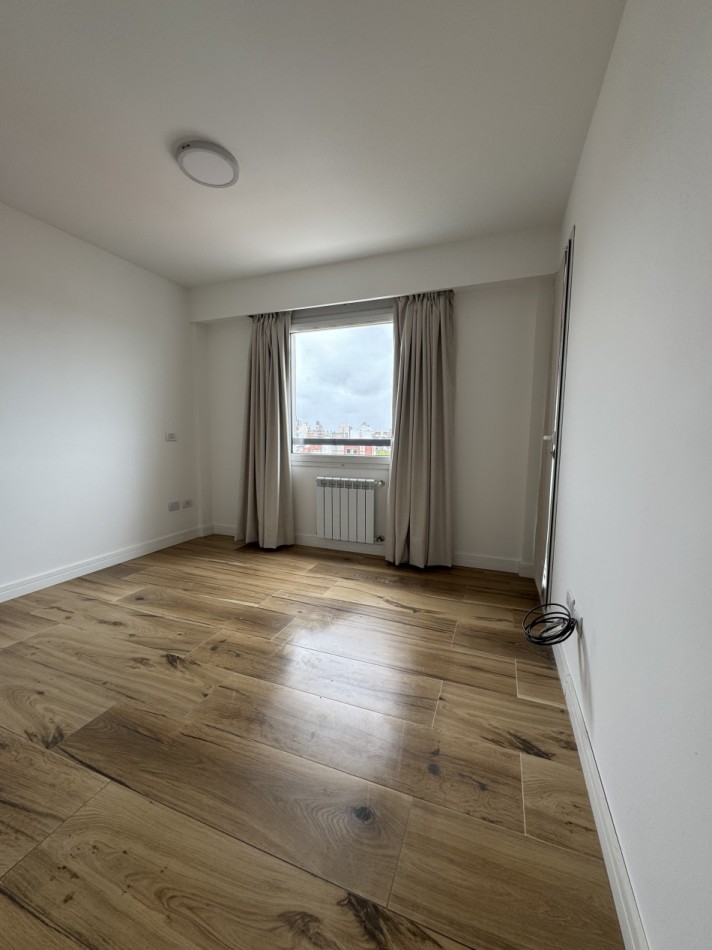 VENTA EXCELENTE DEPTO 3 AMB CON TERRAZA PRIVADA