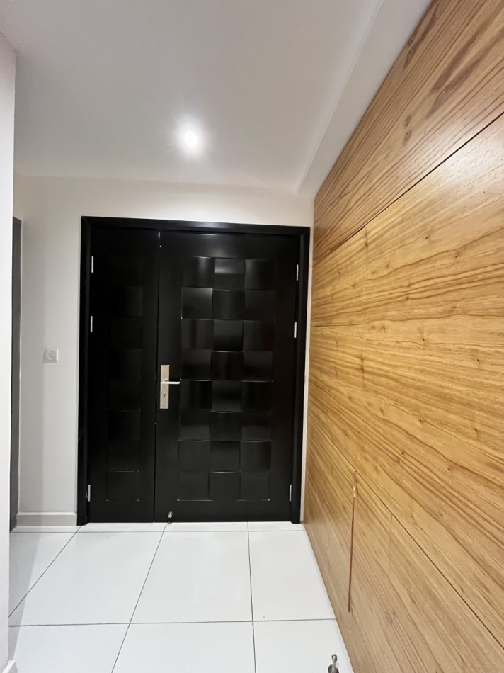 ALQUILER ANUAL DEPARTAMENTO SEMIPISO GUEMES 3 AMB CON COCHERA Y AMENITIES