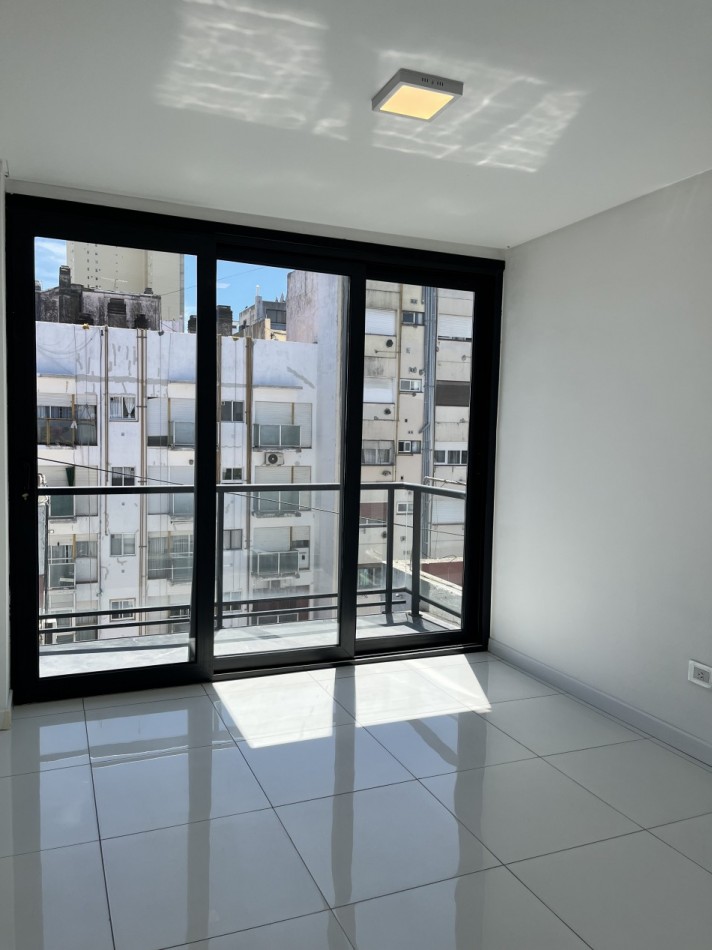 ALQUILER ANUAL DEPARTAMENTO SEMIPISO GUEMES 3 AMB CON COCHERA Y AMENITIES