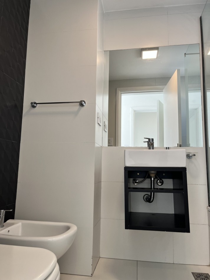 ALQUILER ANUAL DEPARTAMENTO SEMIPISO GUEMES 3 AMB CON COCHERA Y AMENITIES