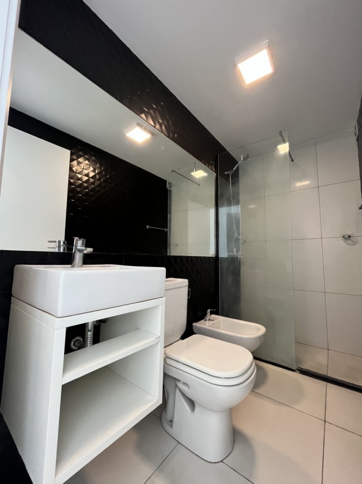 ALQUILER ANUAL DEPARTAMENTO SEMIPISO GUEMES 3 AMB CON COCHERA Y AMENITIES