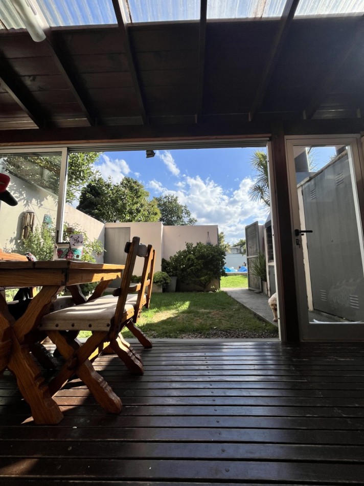 VENTA HERMOSO DUPLEX ZONA CAISAMAR 3AMB CON 2 baños y PARQUE Y PISCINA