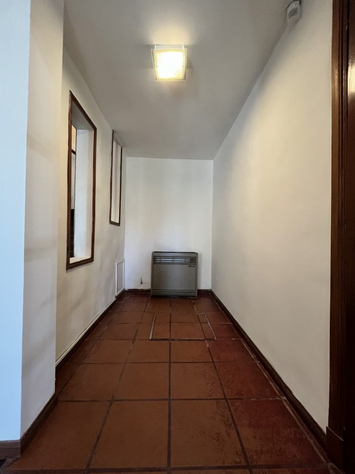 VENTA HERMOSO PH 3 Amb con garage Barrio San Cayetano