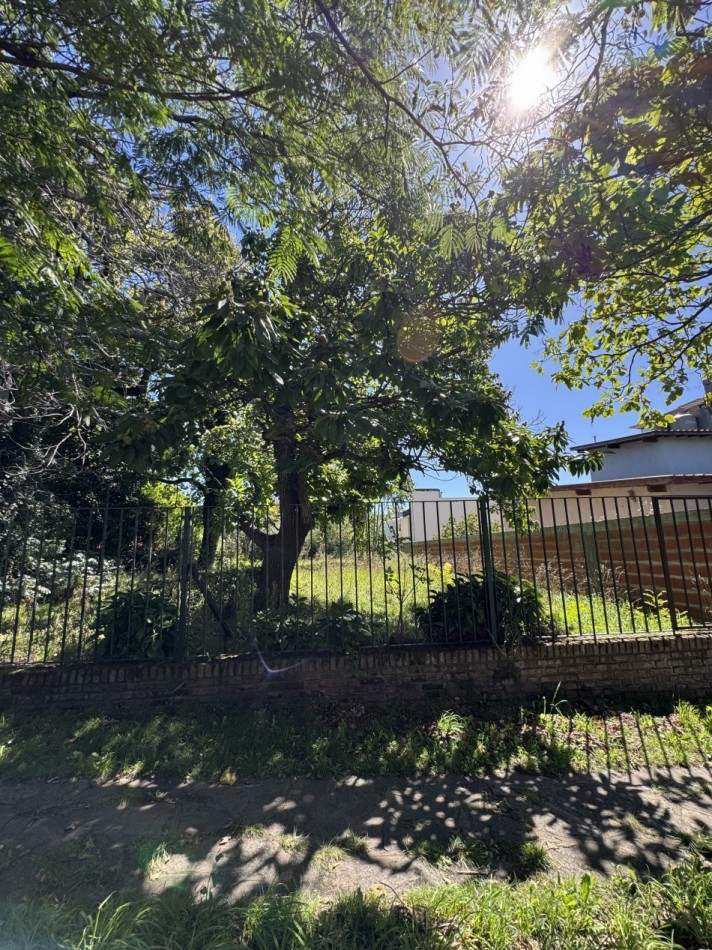 INCREIBLE LOTE EN VENTA R7 EN BARRIO LOS TRONCOS