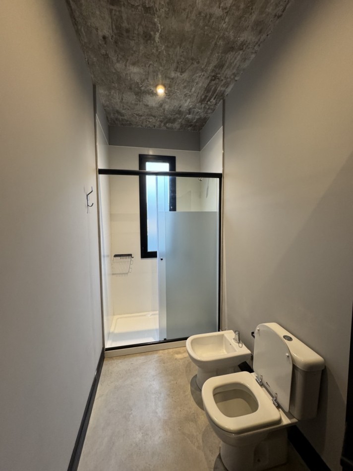 CASA EN ALQUILER 24 MESES CON PISCINA EN RUMENCO JOVEN