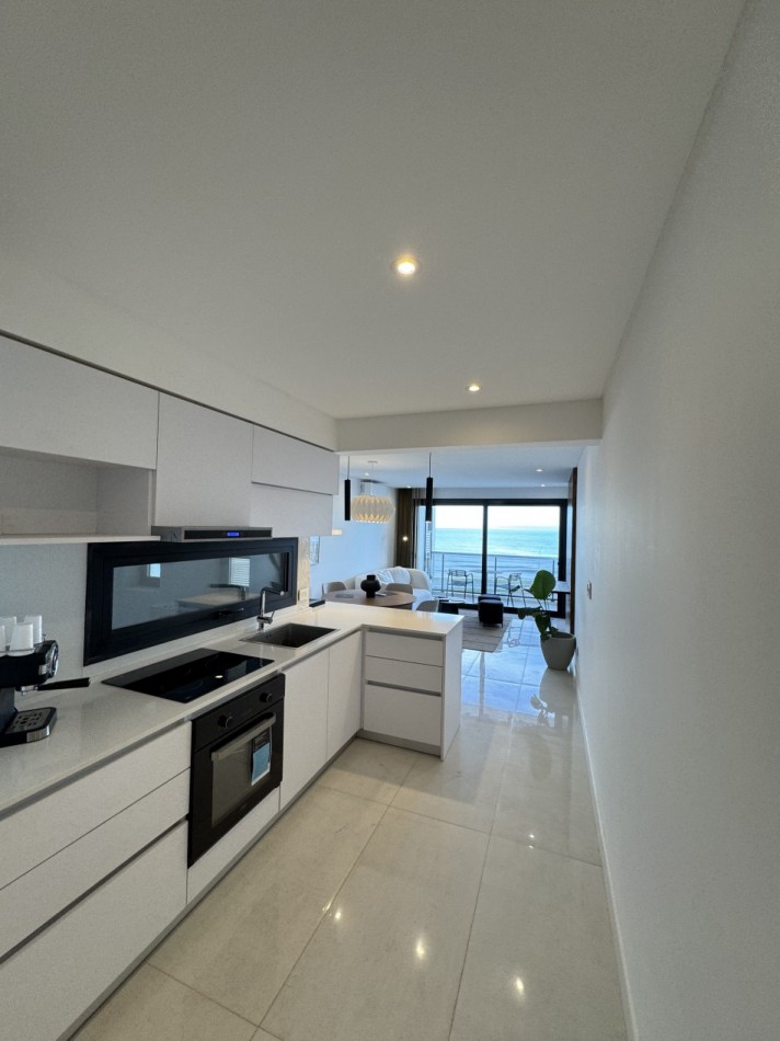 VENTA | DEPTO VISTA AL MAR 3 AMB A ESTRENAR CON COCHERA 