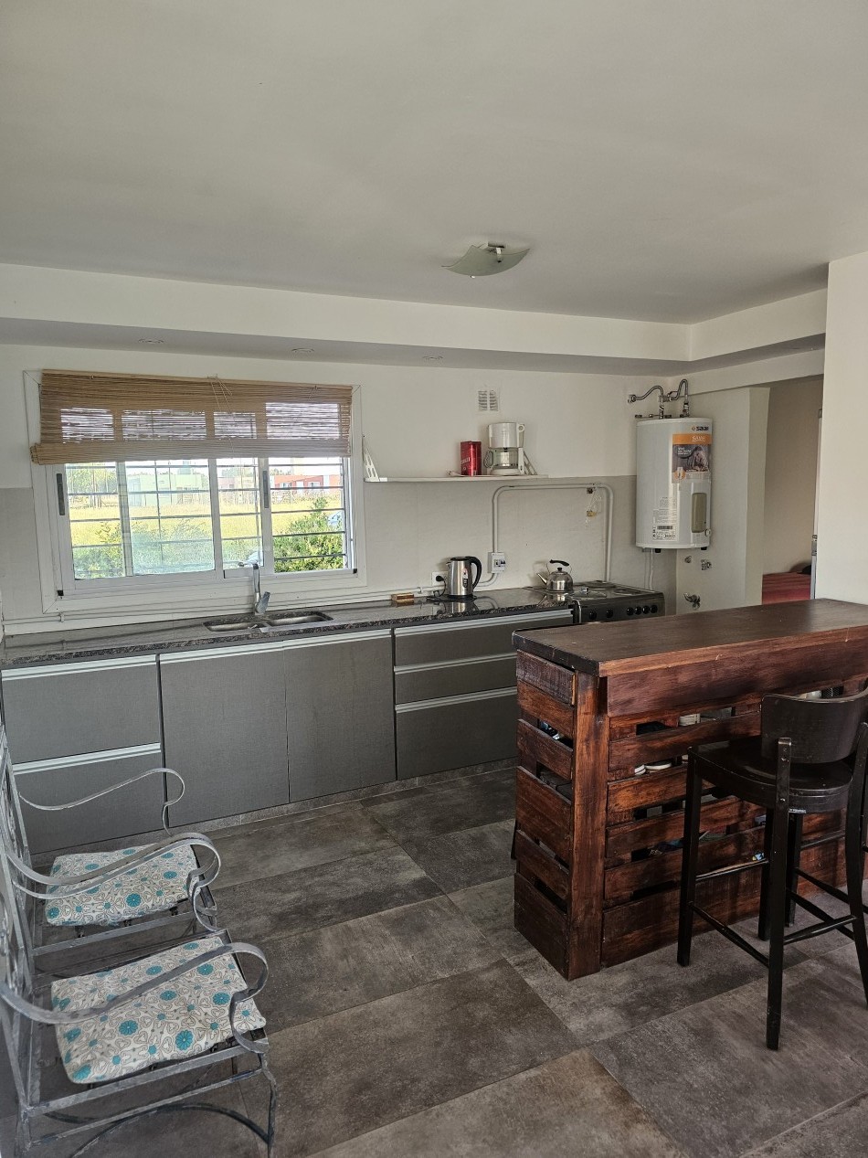 ALQUILER TEMPORAL CASA MINIMALISTA EN CAMET NORTE - NATURALEZA,CONFORT Y ESTILO A MINUTOS DEL MAR