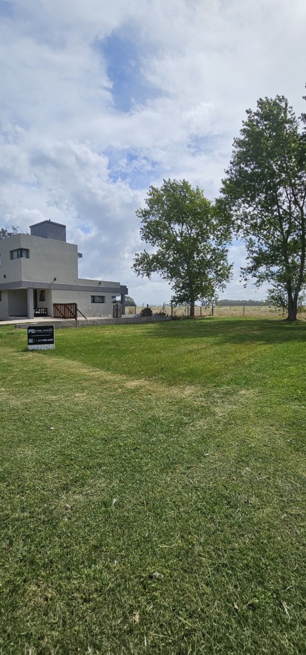 VENTA LOTE FRENTE AL CLUB HOUSE EN COUNTRY COSTA DEL SOL - MAR CHIQUITA