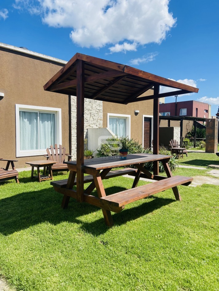 OPORTUNIDAD !!! COMPLEJO DE CABAÑAS CON VISTA AL MAR. CAMET NORTE