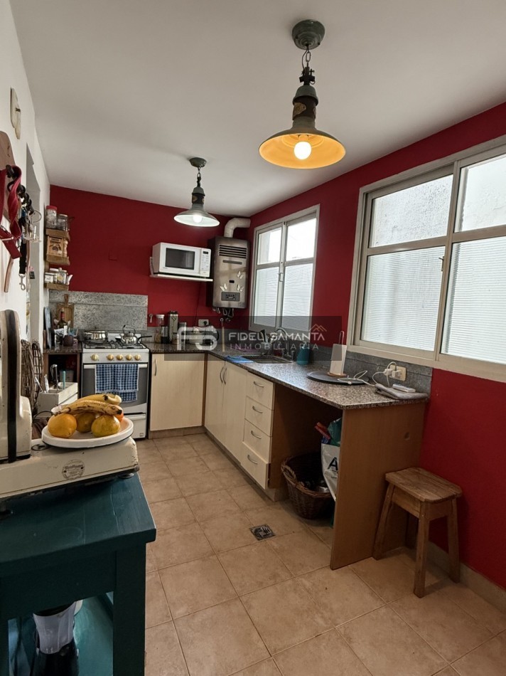 VENTA HERMOSO DEPARTAMENTO 3 AMB EN 2DO PISO POR ESCALERA ZONA CHAUVIN ALDREY