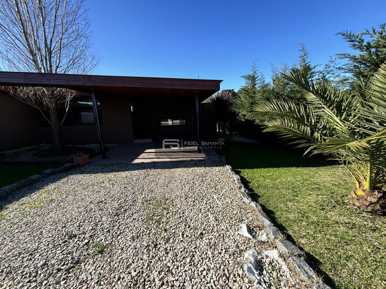 MODERNA CASA 3 AMBIENTES AMOBLADA CON PILETA EN ALQUILER 12/24 M BARRANCAS SAN BENITO