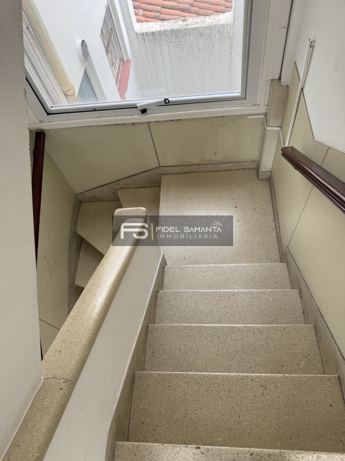 VENTA HERMOSO DEPARTAMENTO 3 AMB EN 2DO PISO POR ESCALERA ZONA CHAUVIN ALDREY