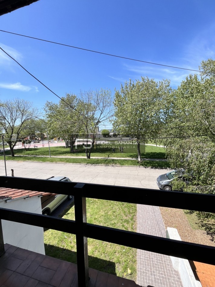 RETASADO VENTA HERMOSO PH 3 Amb con garage Y pequeño parque. Hermoso entorno SAN CAYETANO