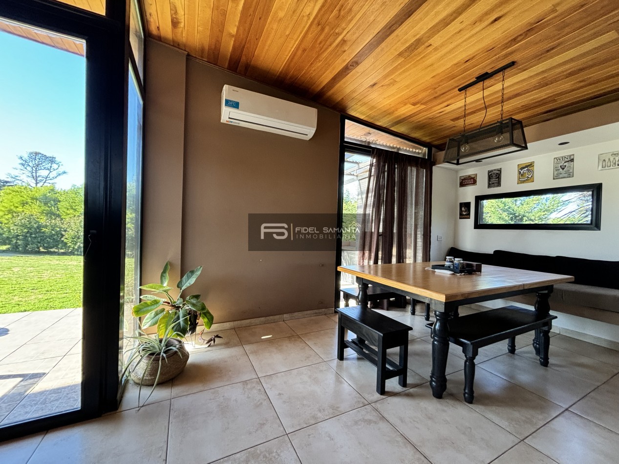 MODERNA CASA 3 AMBIENTES AMOBLADA CON PILETA EN ALQUILER 12/24 M BARRANCAS SAN BENITO