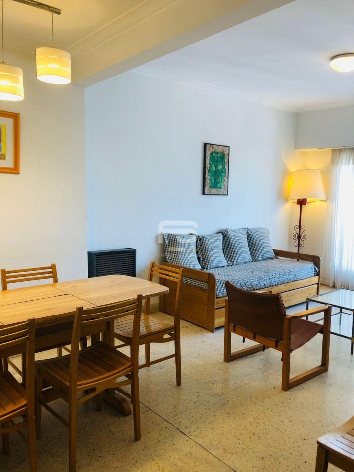 DEPARTAMENTO 2 AMBIENTES CON VISTA AL MAR. FRENTE A PLAYA VARESE