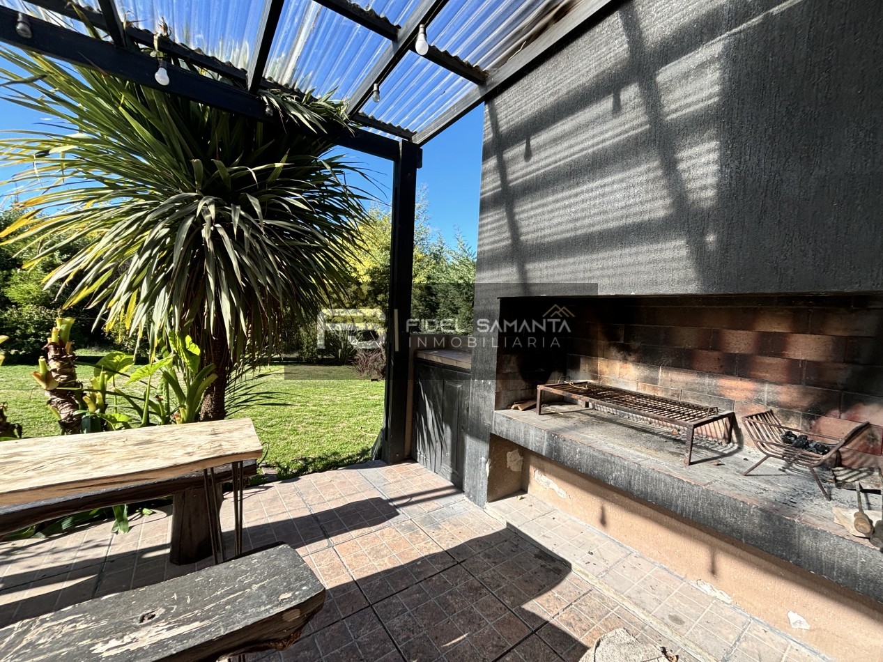 MODERNA CASA 3 AMB EN BARRANCAS SAN BENITO