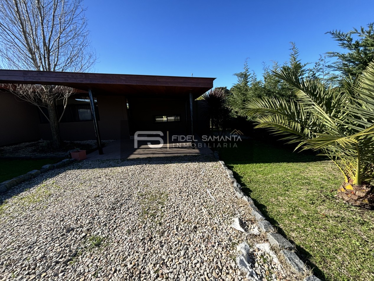 MODERNA CASA 3 AMB EN BARRANCAS SAN BENITO