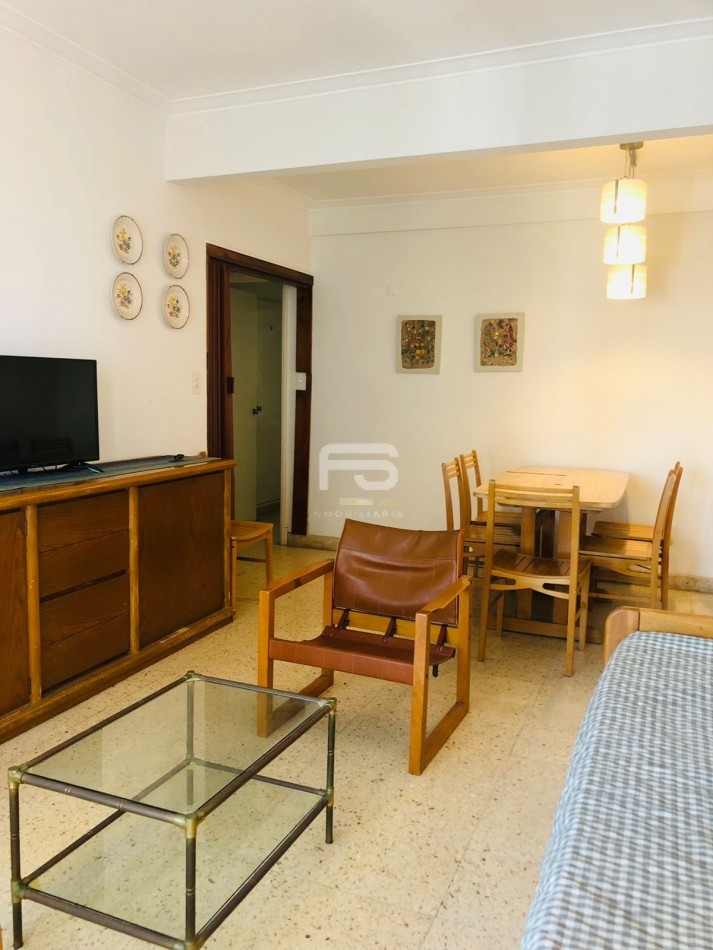 DEPARTAMENTO 2 AMBIENTES CON VISTA AL MAR. FRENTE A PLAYA VARESE