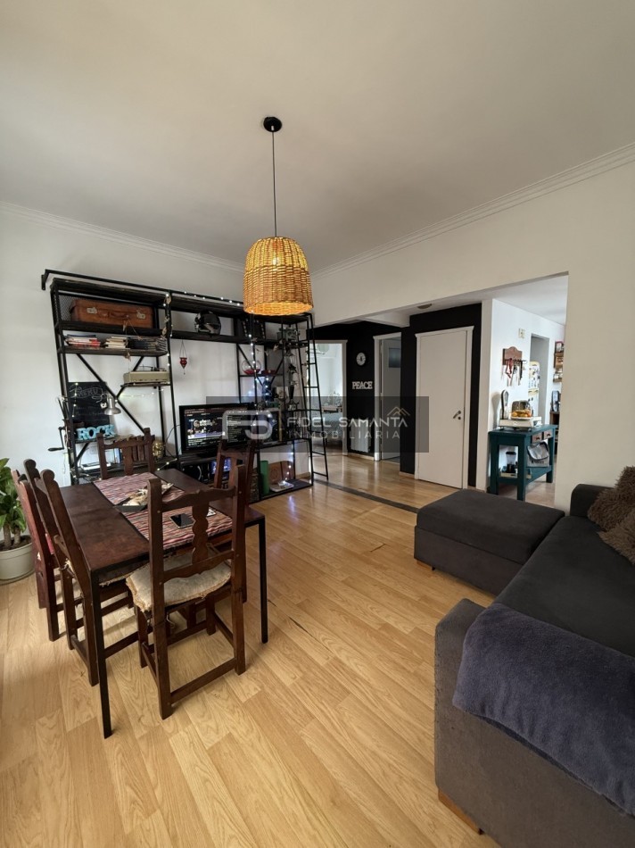 VENTA HERMOSO DEPARTAMENTO 3 AMB EN 2DO PISO POR ESCALERA ZONA CHAUVIN ALDREY