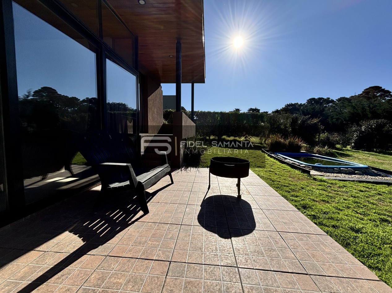 MODERNA CASA 3 AMB EN BARRANCAS SAN BENITO