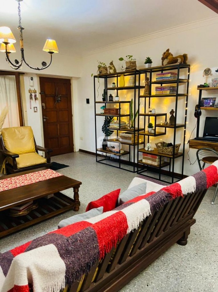 DUPLEX 3 AMBIENTES CON COCHERA Y PATIO PUNTA MOGOTES