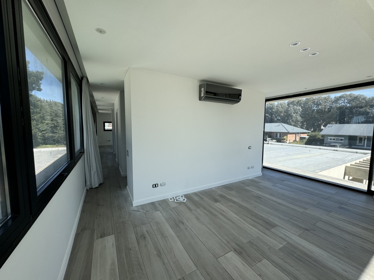 CASA CON PISCINA EN ALQUILER 24 MESES EN EL BARRIO PRIVADO RUMENCO