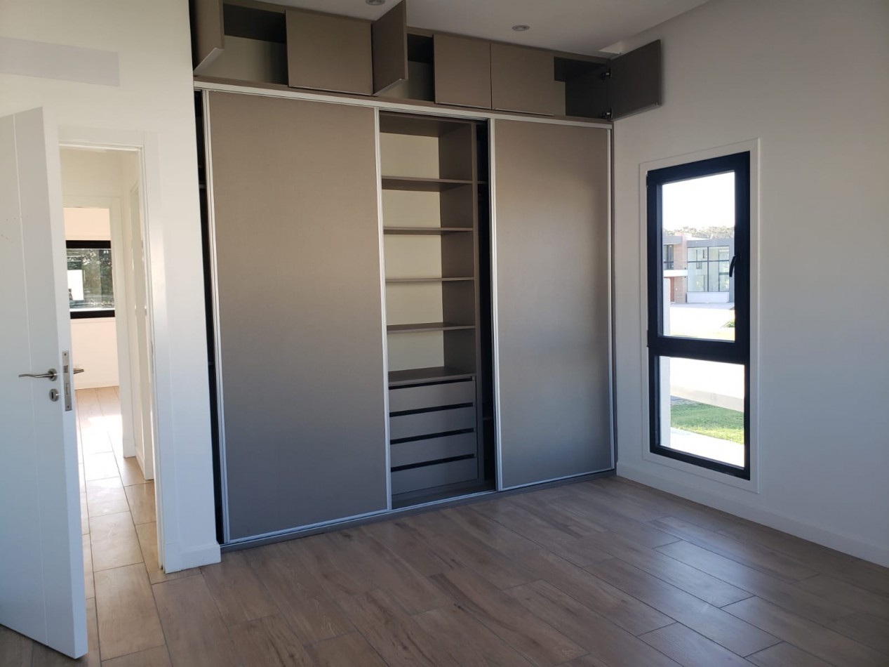 ALQUILER 24 MESES 4 AMB ESTILO Y CONFORT CASA A ESTRENAR  RUMENCO JOVEN