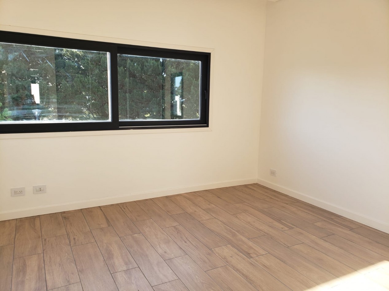 ALQUILER 24 MESES 4 AMB ESTILO Y CONFORT CASA A ESTRENAR  RUMENCO JOVEN