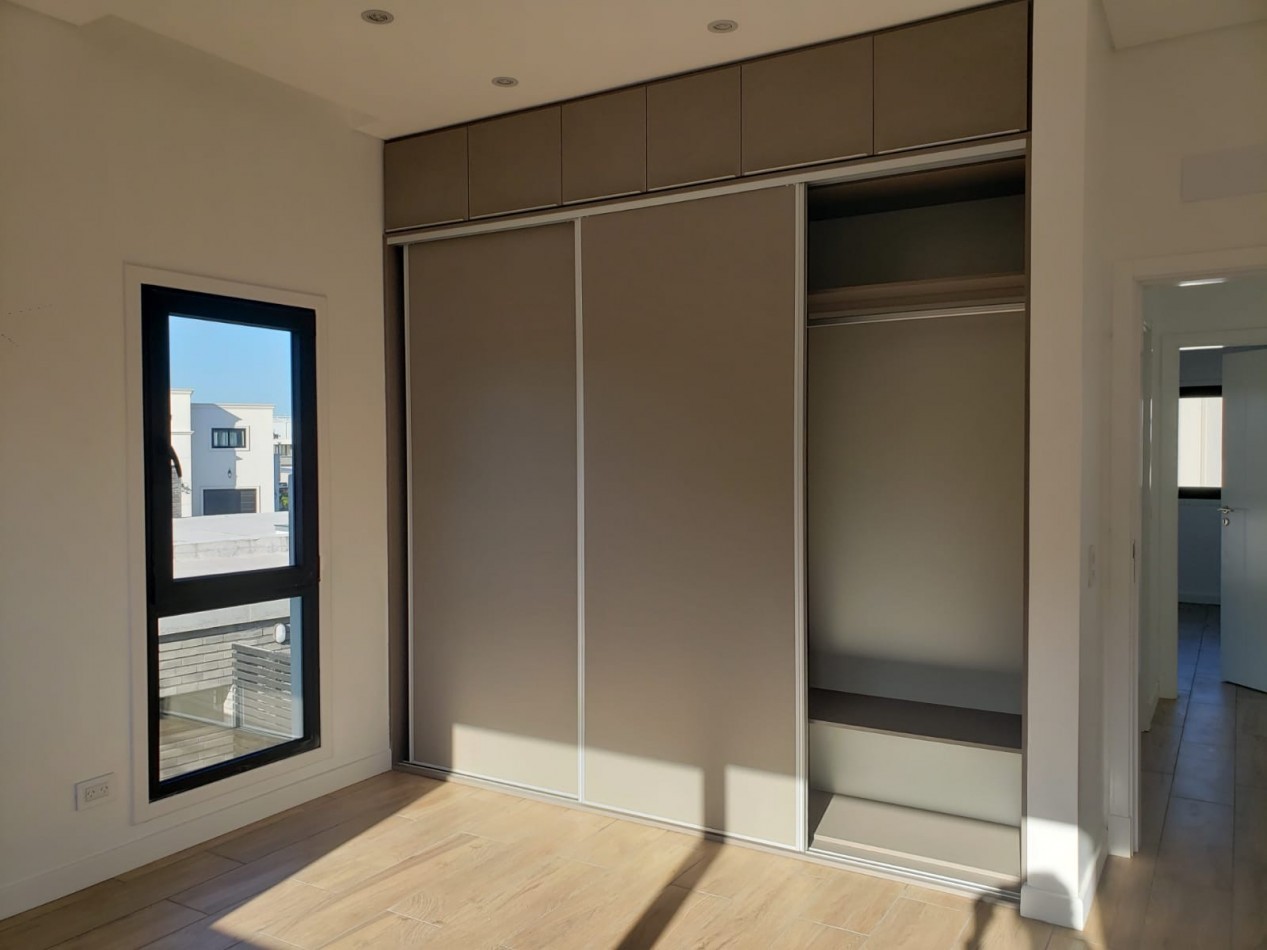 ALQUILER 24 MESES 4 AMB ESTILO Y CONFORT CASA A ESTRENAR  RUMENCO JOVEN
