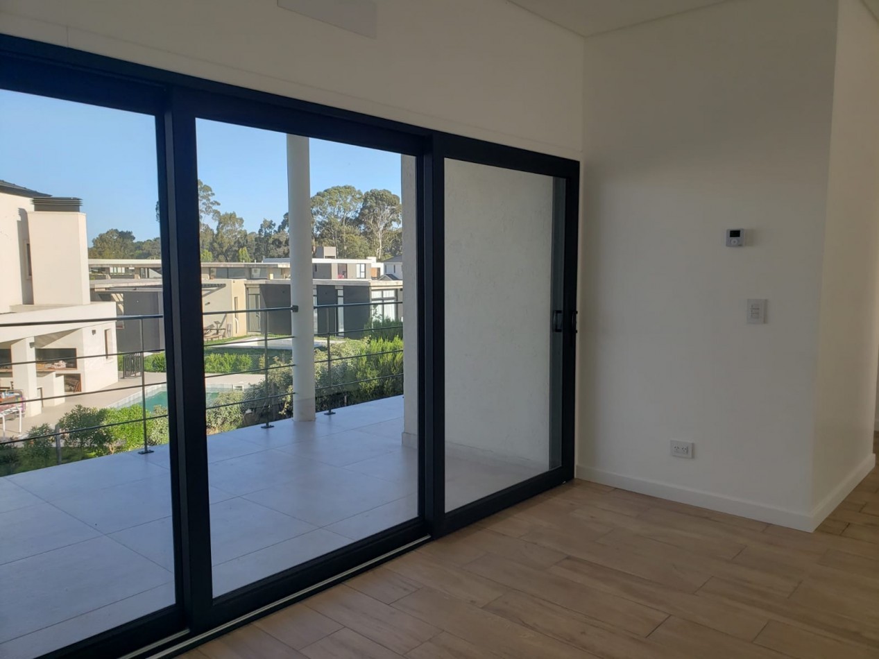 ALQUILER 24 MESES 4 AMB ESTILO Y CONFORT CASA A ESTRENAR  RUMENCO JOVEN
