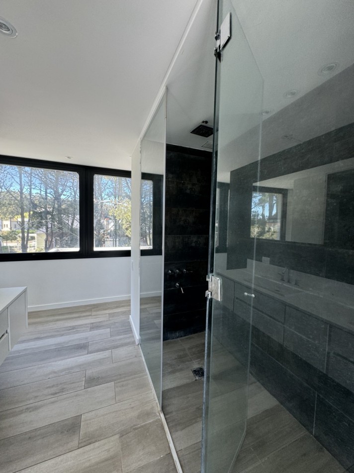 CASA CON PISCINA EN ALQUILER 24 MESES EN EL BARRIO PRIVADO RUMENCO