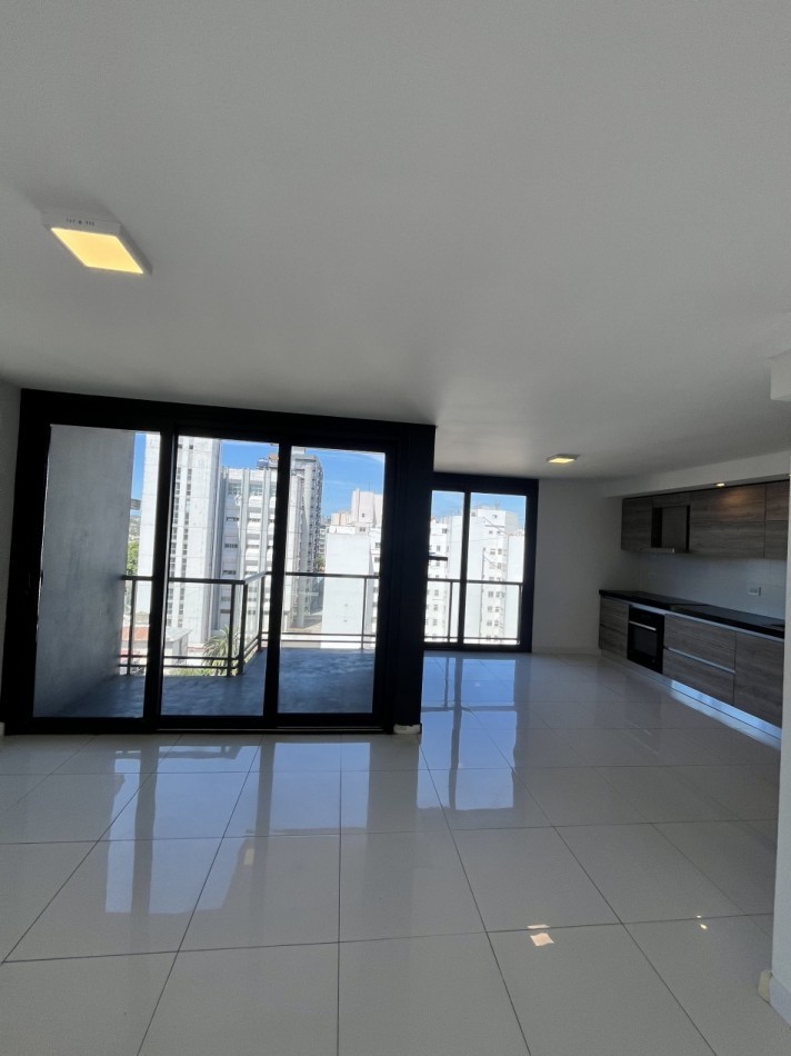VENTA OPORTUNIDAD - DEPARTAMENTO SEMIPISO GUEMES 3 AMB CON COCHERA Y AMENITIES