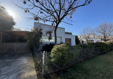 INCREIBLE!!! CASA 4 AMB CON PISCINA EN BARRIO PRIVADO RUMENCO