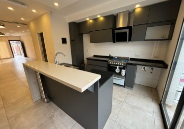 NUEVO!!! DUPLEX 4 AMB C TROTADORA RECICLADO PARQUE LURO